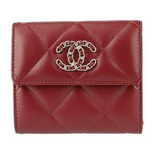 CHANEL Red Lambskin Leather Coco Mark Wallet